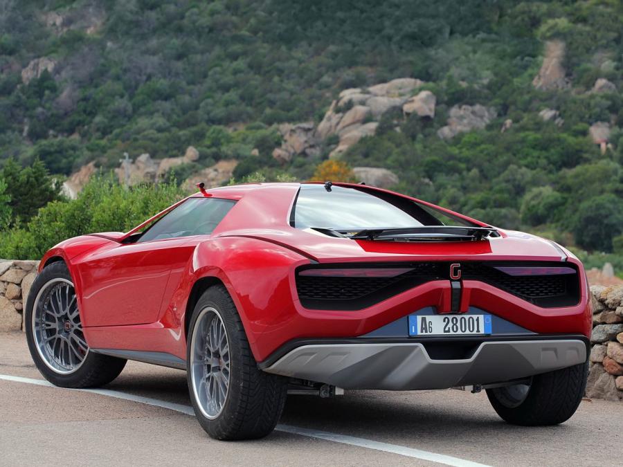  Giugiaro Parcour 2013 года  (фото 5 из 14)